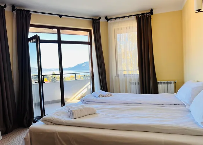 Ardo Hill And Restaurant Hotel