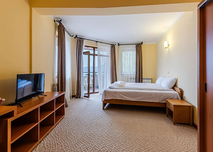 Hotel Ardo Hill And Restaurant 2*